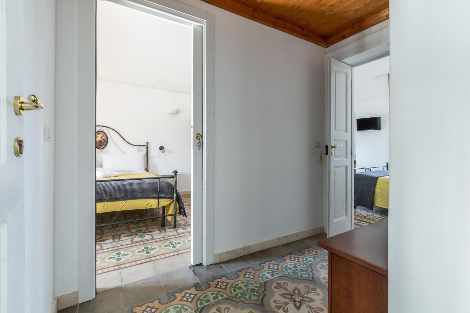 Agriturismo Donna Teresa Villa Mottola Eksteriør billede